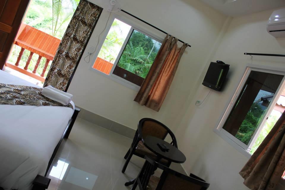 Baan Mek Lom Hotel Khao Lak Bagian luar foto