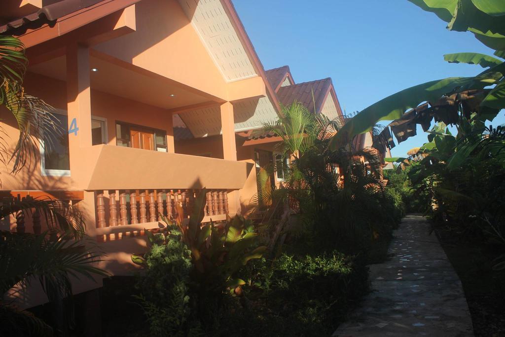 Baan Mek Lom Hotel Khao Lak Bagian luar foto