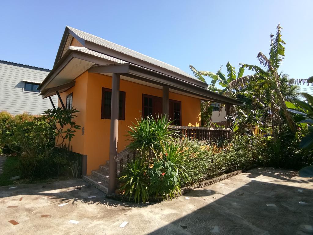 Baan Mek Lom Hotel Khao Lak Bagian luar foto