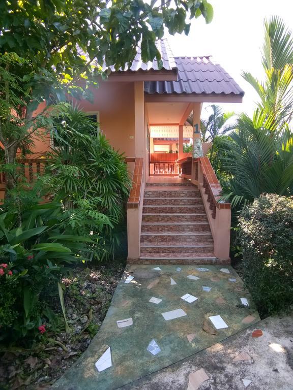 Baan Mek Lom Hotel Khao Lak Bagian luar foto