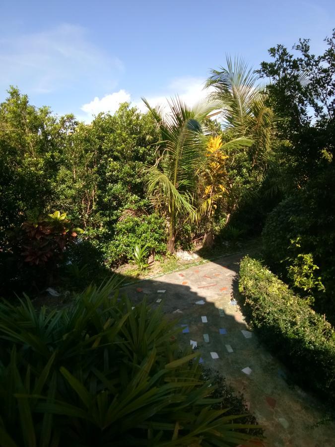 Baan Mek Lom Hotel Khao Lak Bagian luar foto