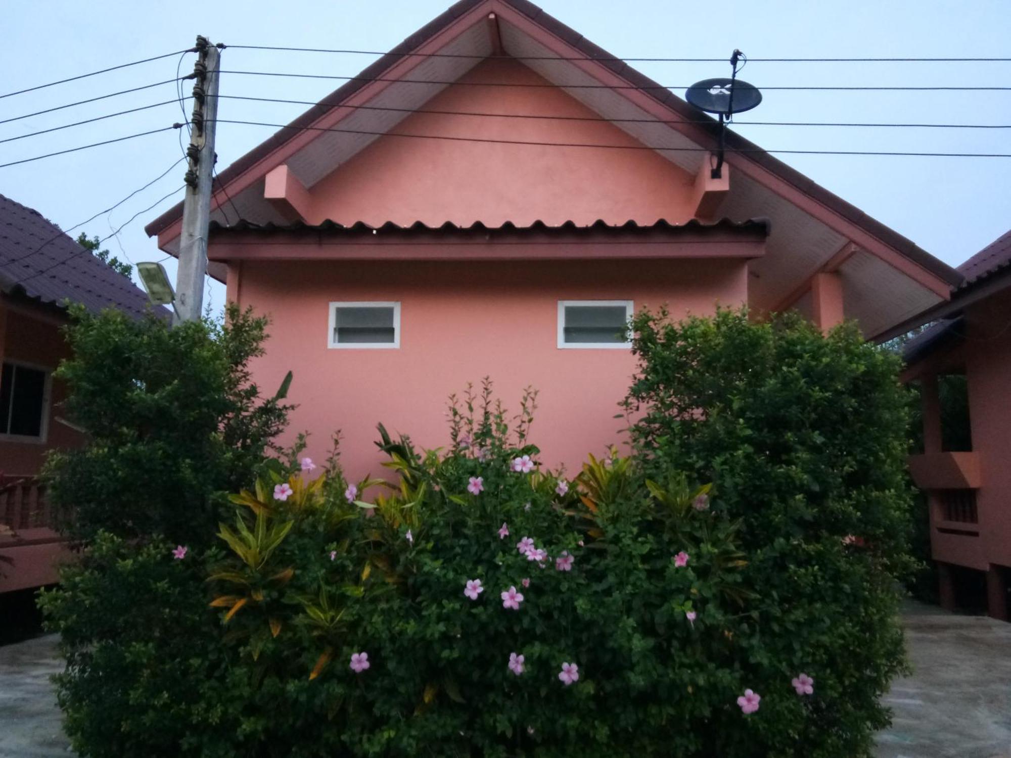 Baan Mek Lom Hotel Khao Lak Bagian luar foto